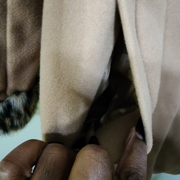 Style & Co ladies pea coat with faux fur animal print - Picture 11 of 11